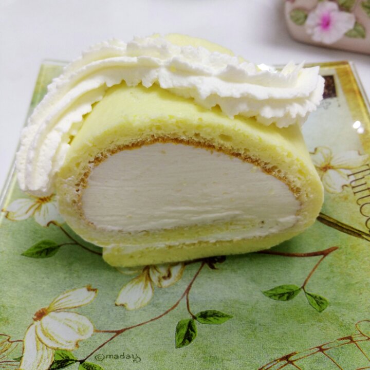 王芮溪做的浮云卷吃起来像布丁的卷卷