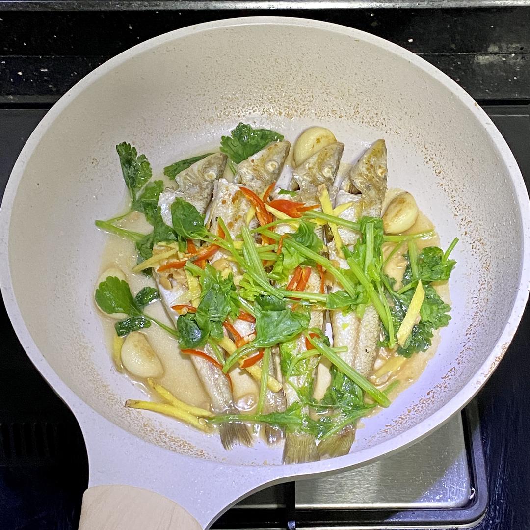 焖煎沙尖鱼