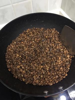 手工烘焙咖啡豆的做法 步骤2