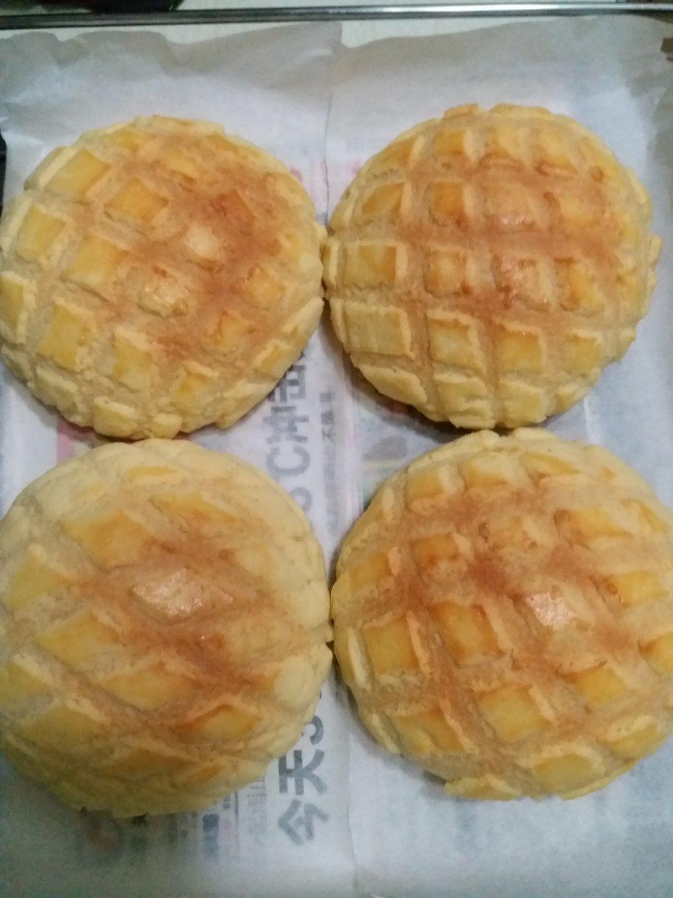 菠萝包