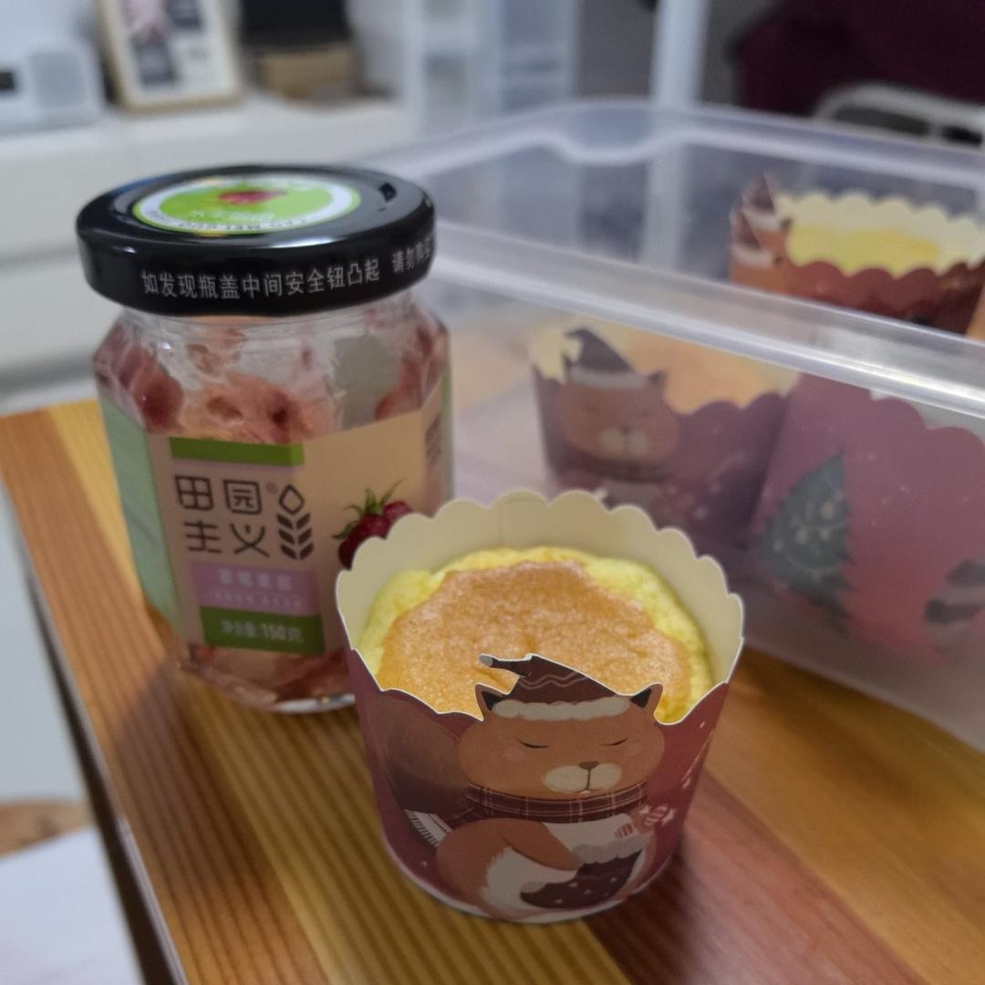 纸杯蛋糕 8寸戚风蛋糕的量