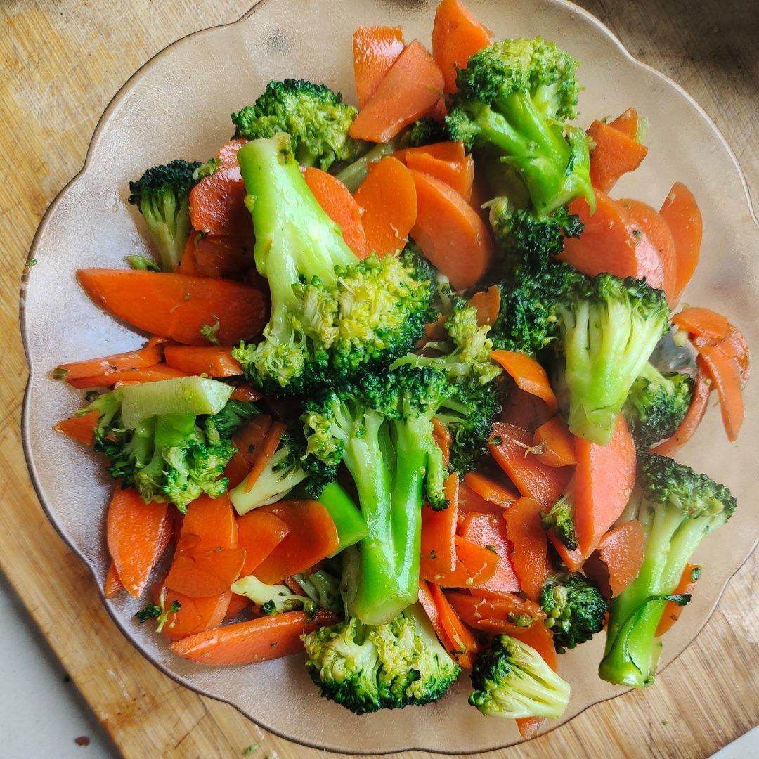 霖玉_7c9m做的清炒西兰花