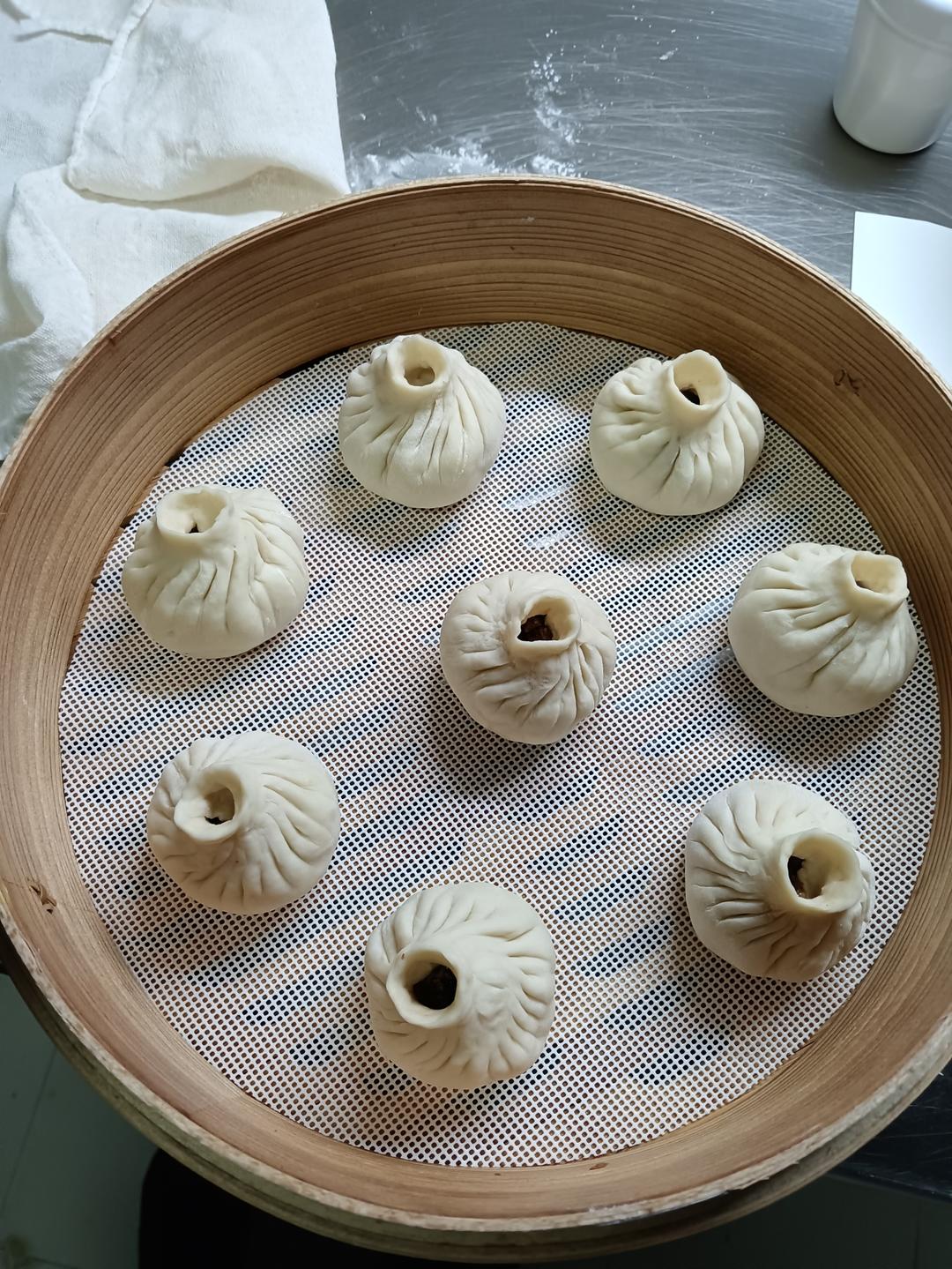 高桩画眉笼——川冬菜包子