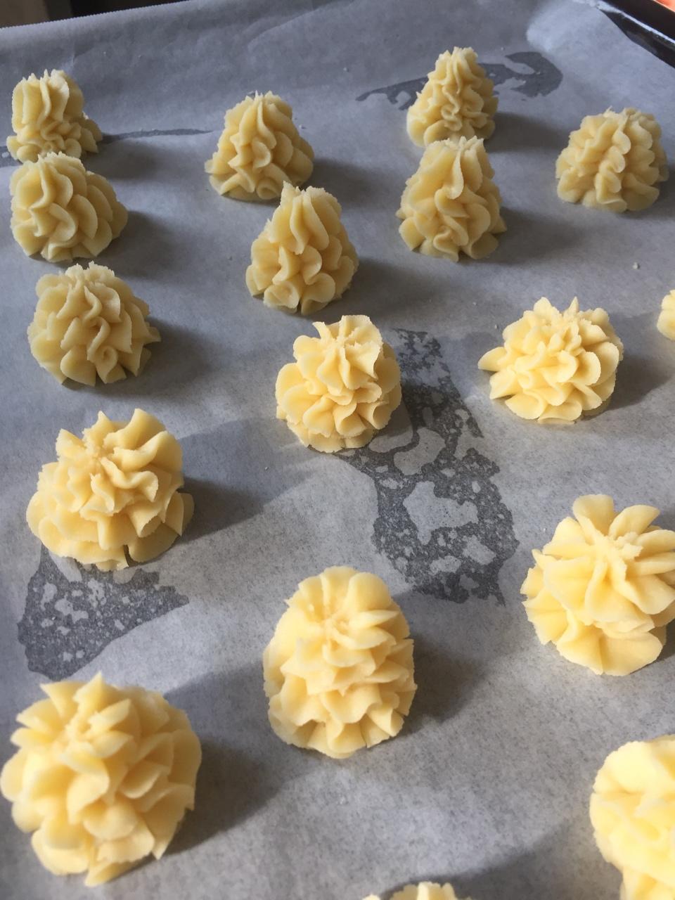 被业界猜了很久的网红牛油小花曲奇配方，酥的掉渣