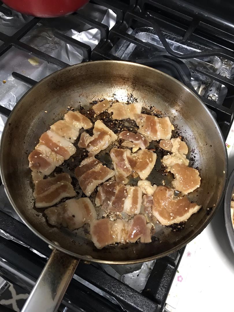 韩式烤肉，辣酱五花肉，减肥人群甚入，辣烤五花肉