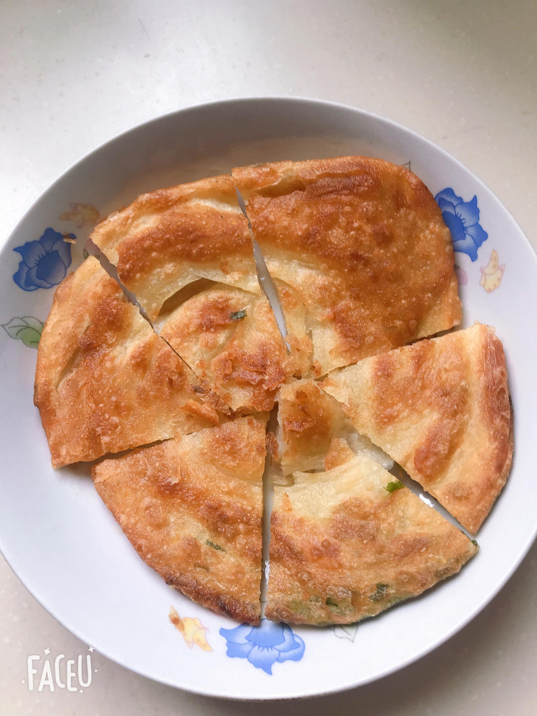 堂妈教你做飘香葱油饼