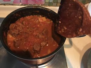 番茄牛腩炖土豆的做法 步骤15
