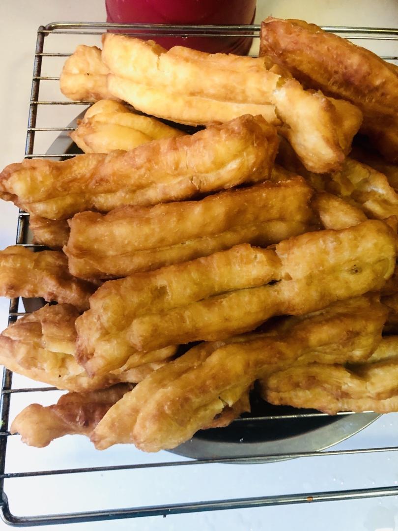 自制无泡打粉油条