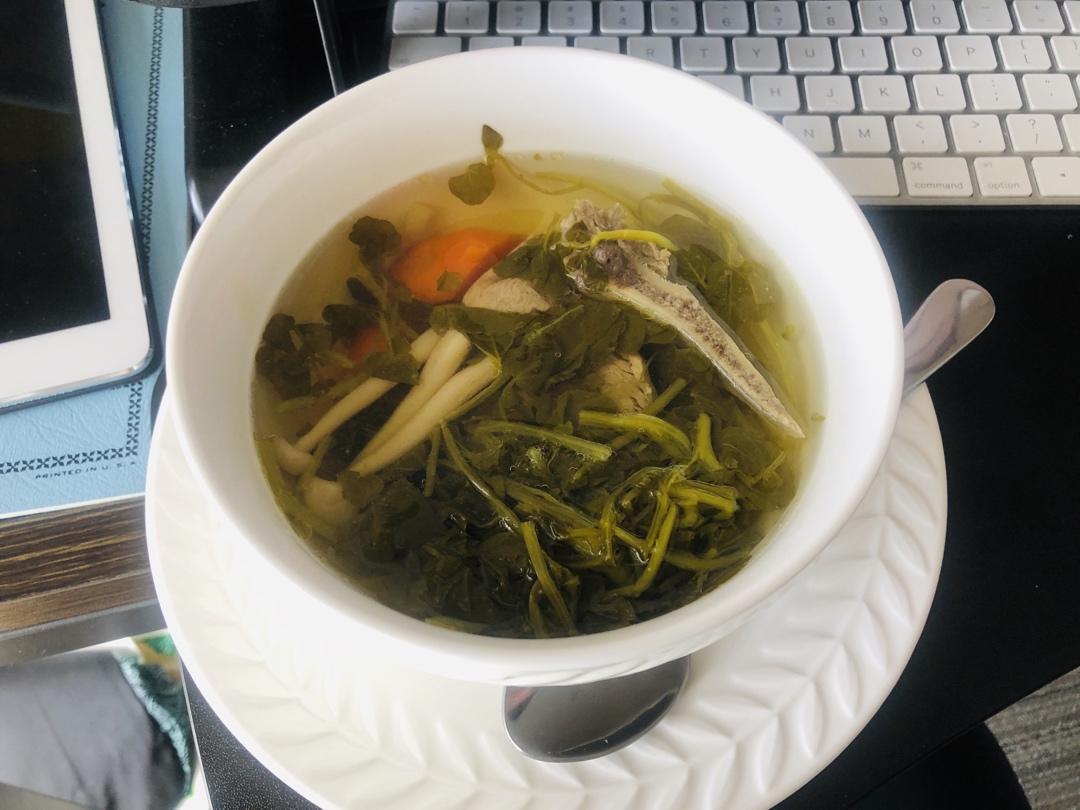 蜜枣西洋菜猪骨汤（去燥清润止咳）