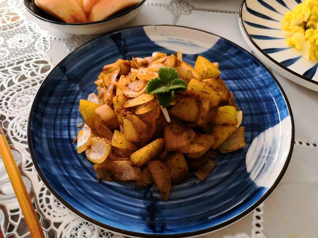 一道怎么做都好吃的干煎土豆鸡丁（红烧，咖喱，椒盐，孜然）