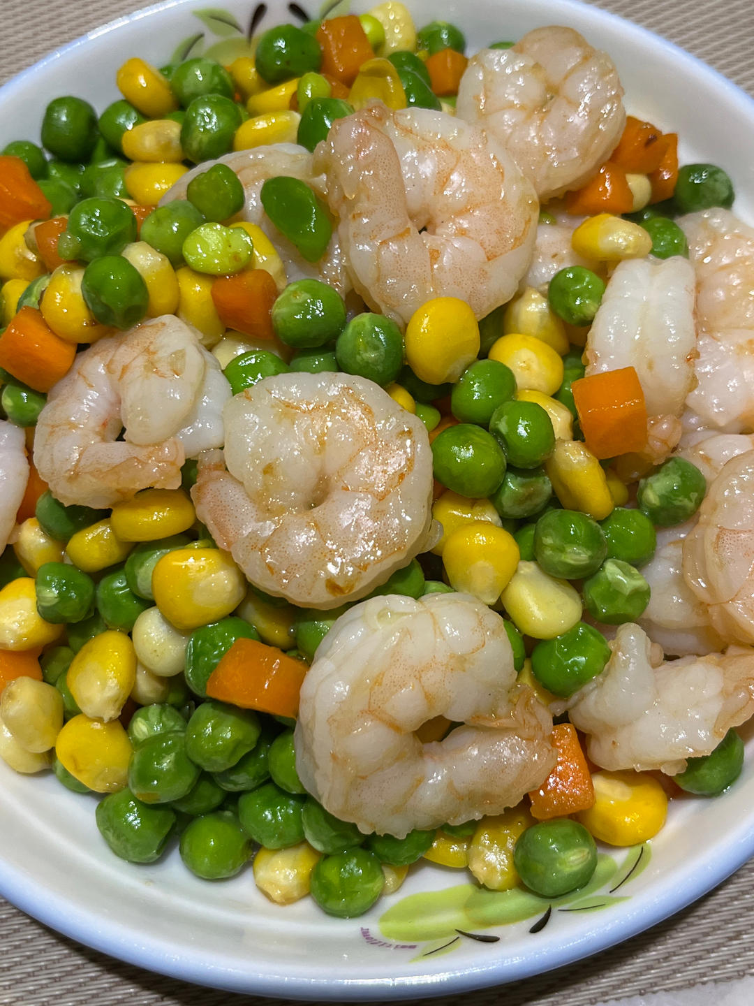 什锦玉米粒虾仁🍤🌽🥕