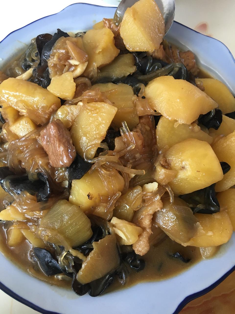 立夏有暖暖做的土豆炖茄子
