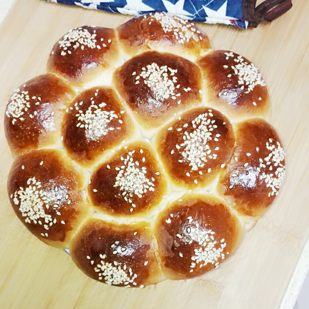 大人小孩都爱不释口的【蜂蜜牛奶小餐包】