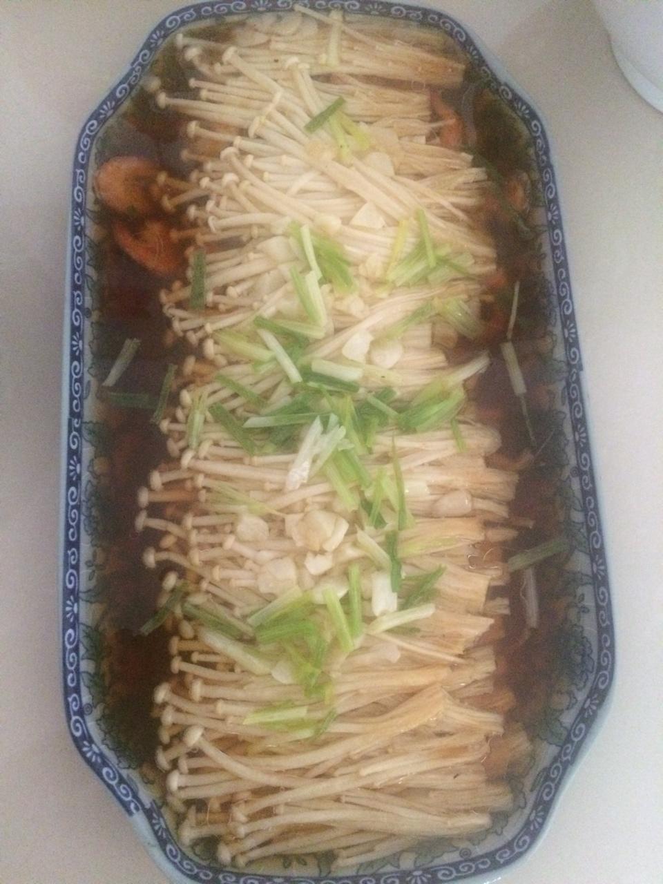 蒜蓉蒸金针菇