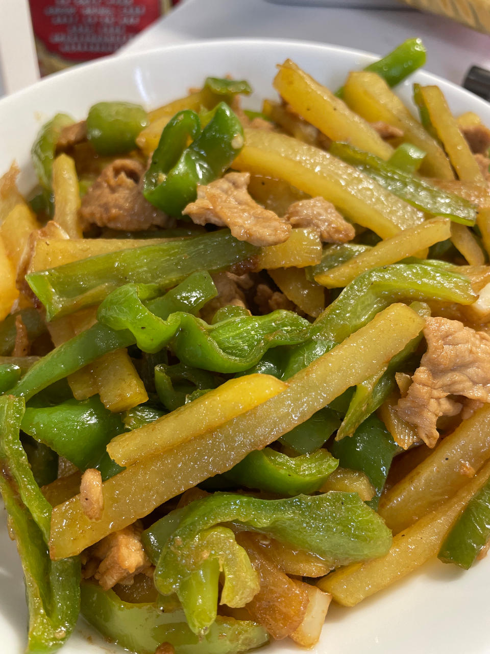 青椒土豆炒肉丝