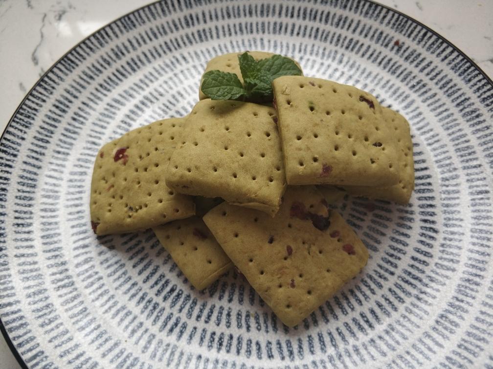 抹茶蛋白粉蔓越莓苏打饼（代糖）