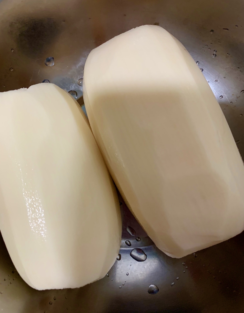 南乳焖五花肉莲藕的做法 步骤1