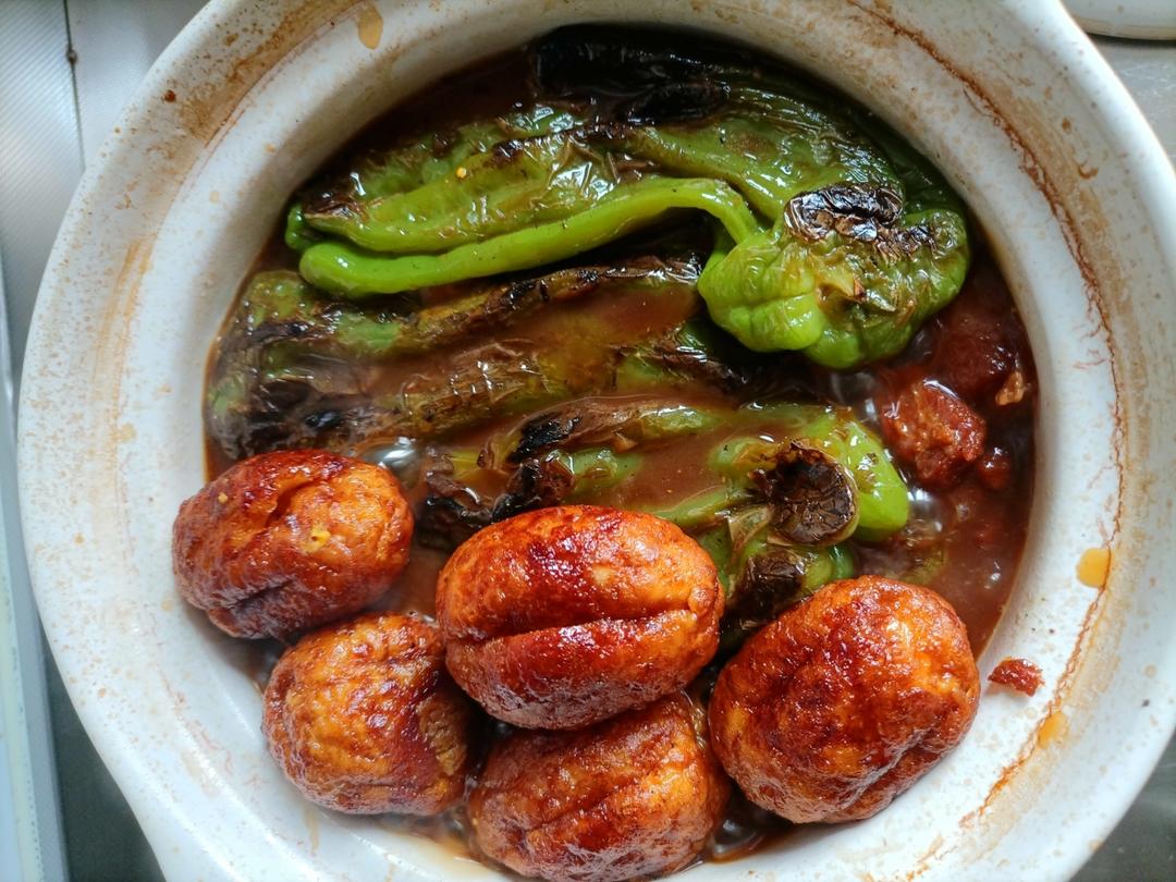 今日的快乐是把子肉给的～🍛