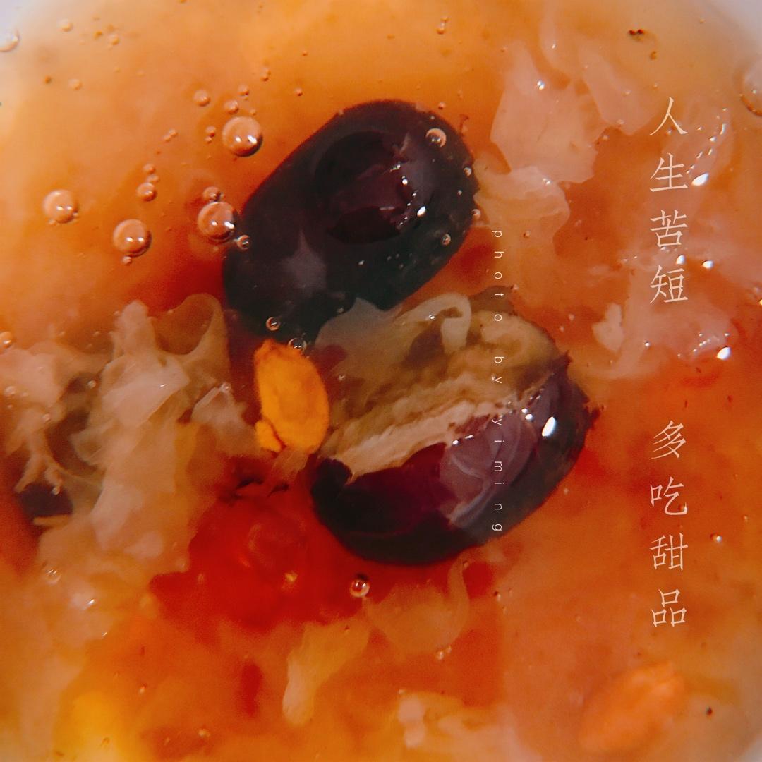 来一碗糖水（叫它桃胶南瓜薏米乱炖）