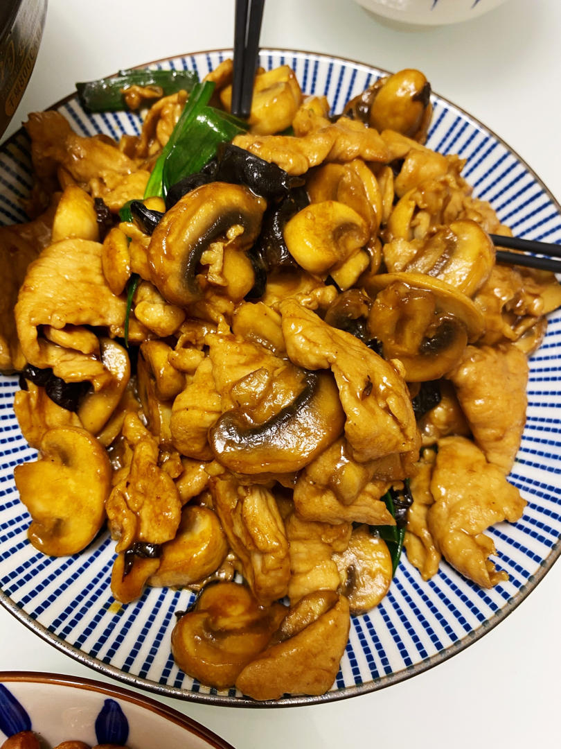 红烧蘑菇/炒口蘑