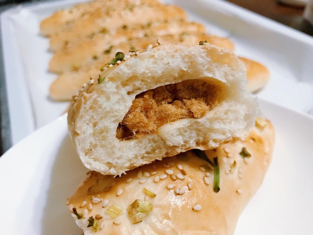 低油脂肉松香葱面包