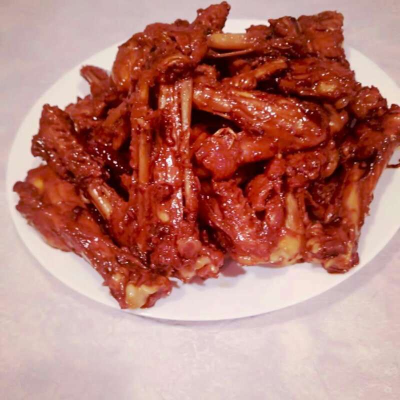 吮指酱香鸭翅