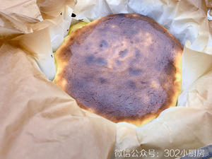 【0294】巴斯克式榴莲乳酪蛋糕（免机器版） <302小厨房>的做法 步骤19
