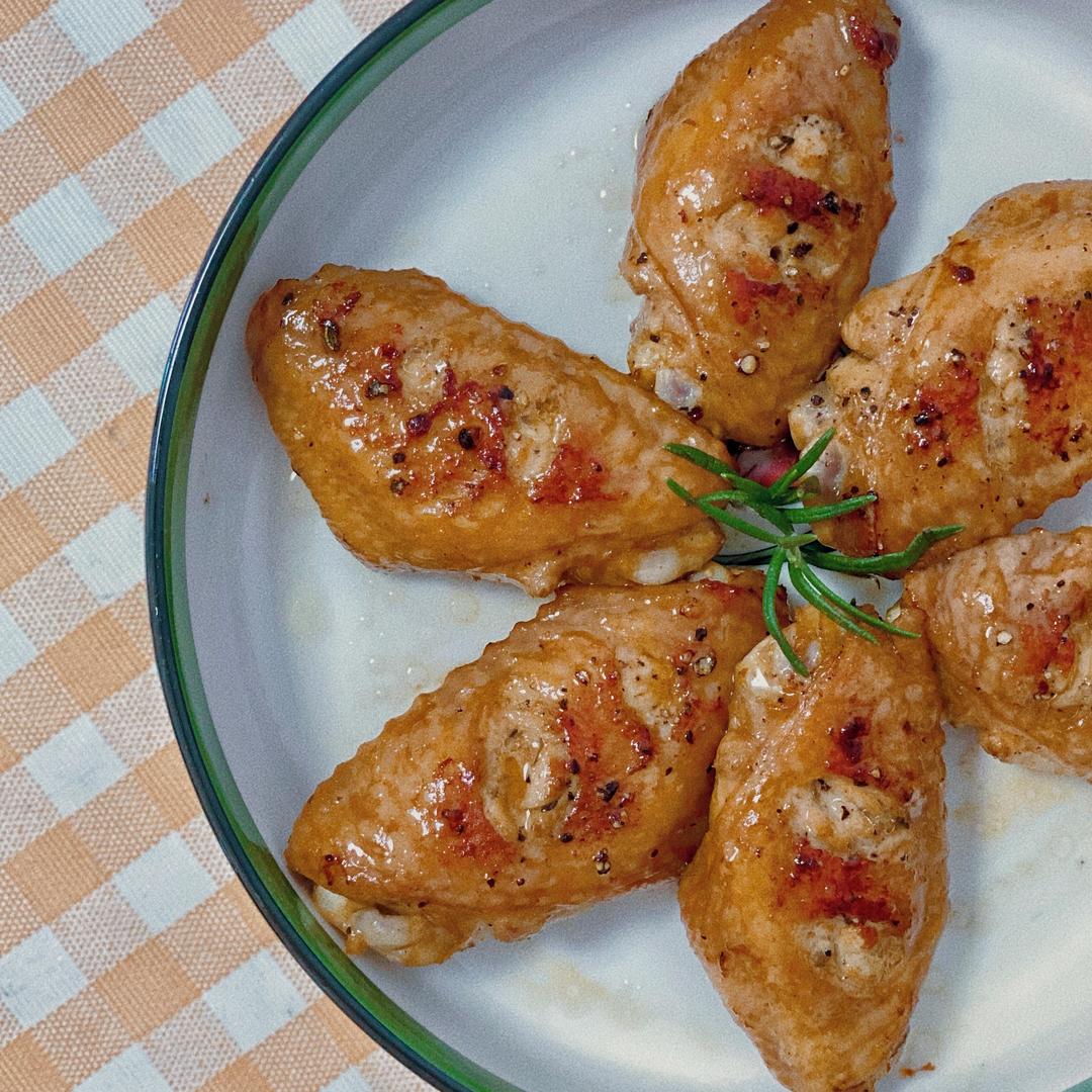 无烤箱星人福利！迷迭香烤鸡翅土豆【煎锅版】