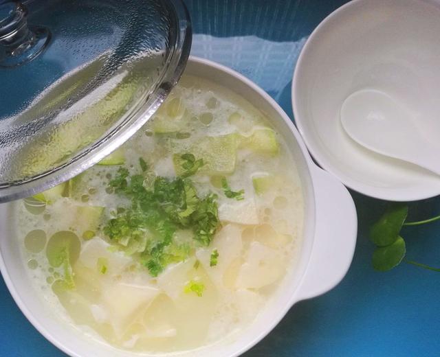 清雅的御寒汤丨小瓜山药煲·圆满素食的做法