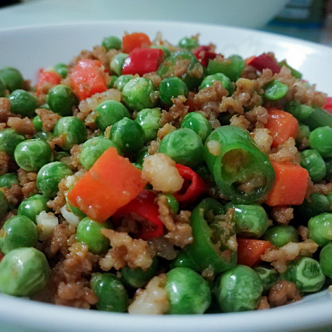 豌豆炒肉末