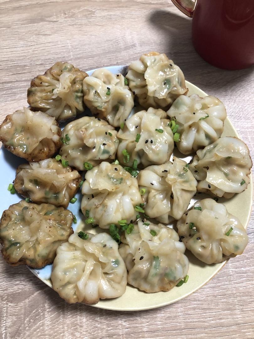 锅贴饺子