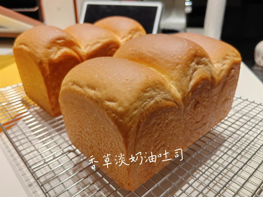 放三天依旧柔软的香草淡奶油吐司【波兰种】