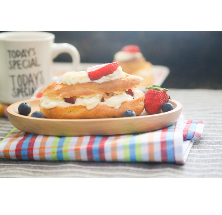 小山进——调皮的摇滚泡芙