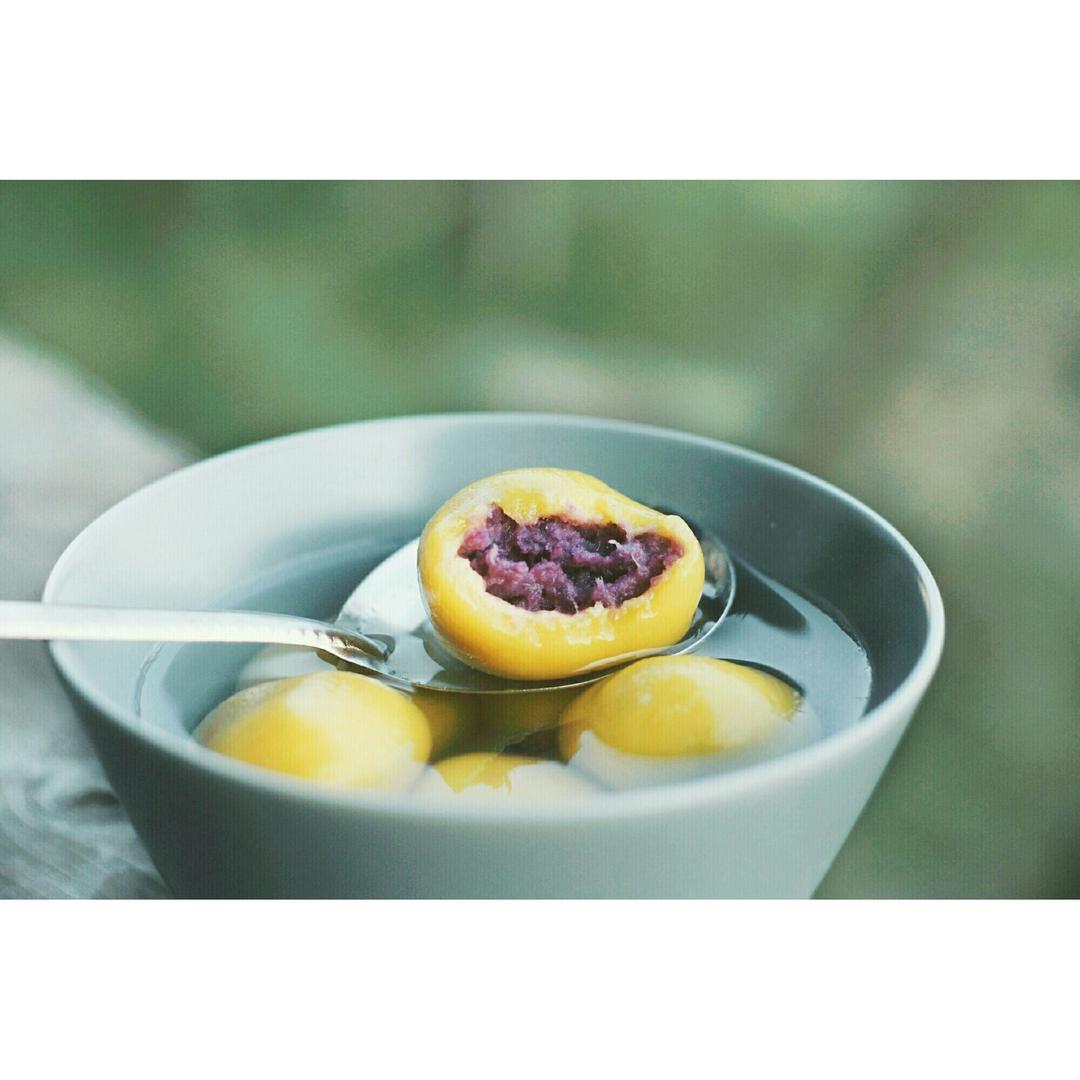 南瓜汤圆（黑芝麻馅）
