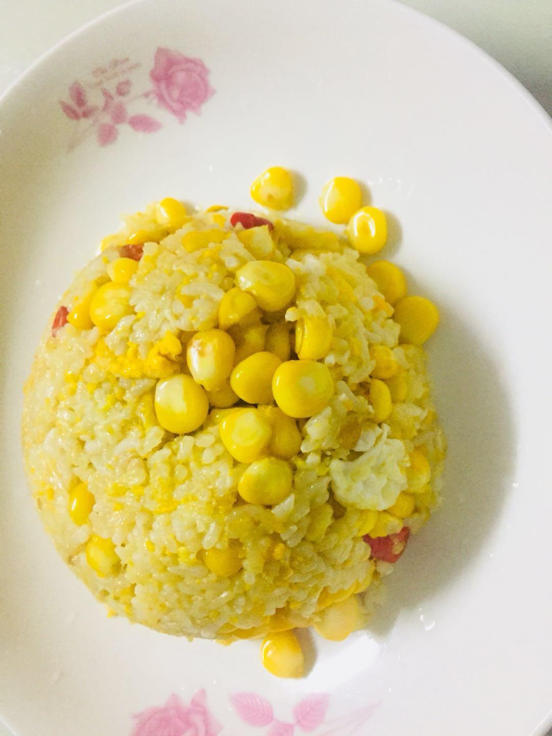青豆玉米蛋炒饭