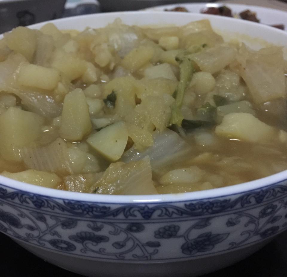 土豆白菜大烩菜的做法