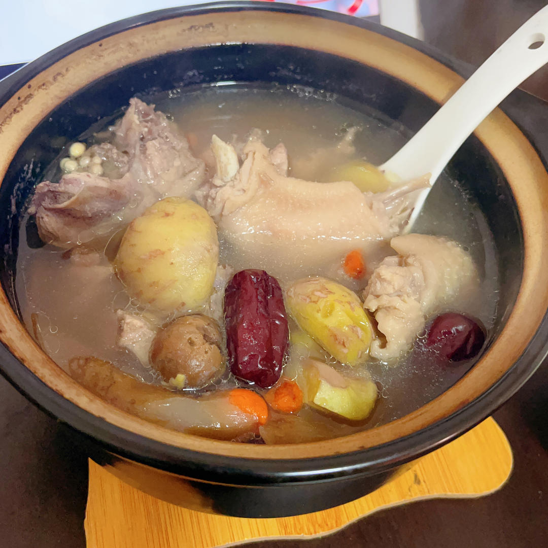 板栗老鸡汤
