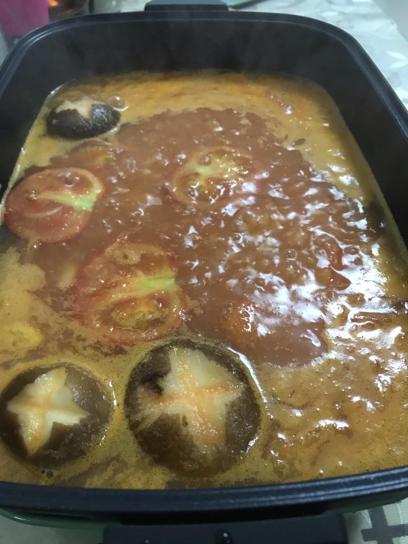 六颗番茄🍅火锅汤底
