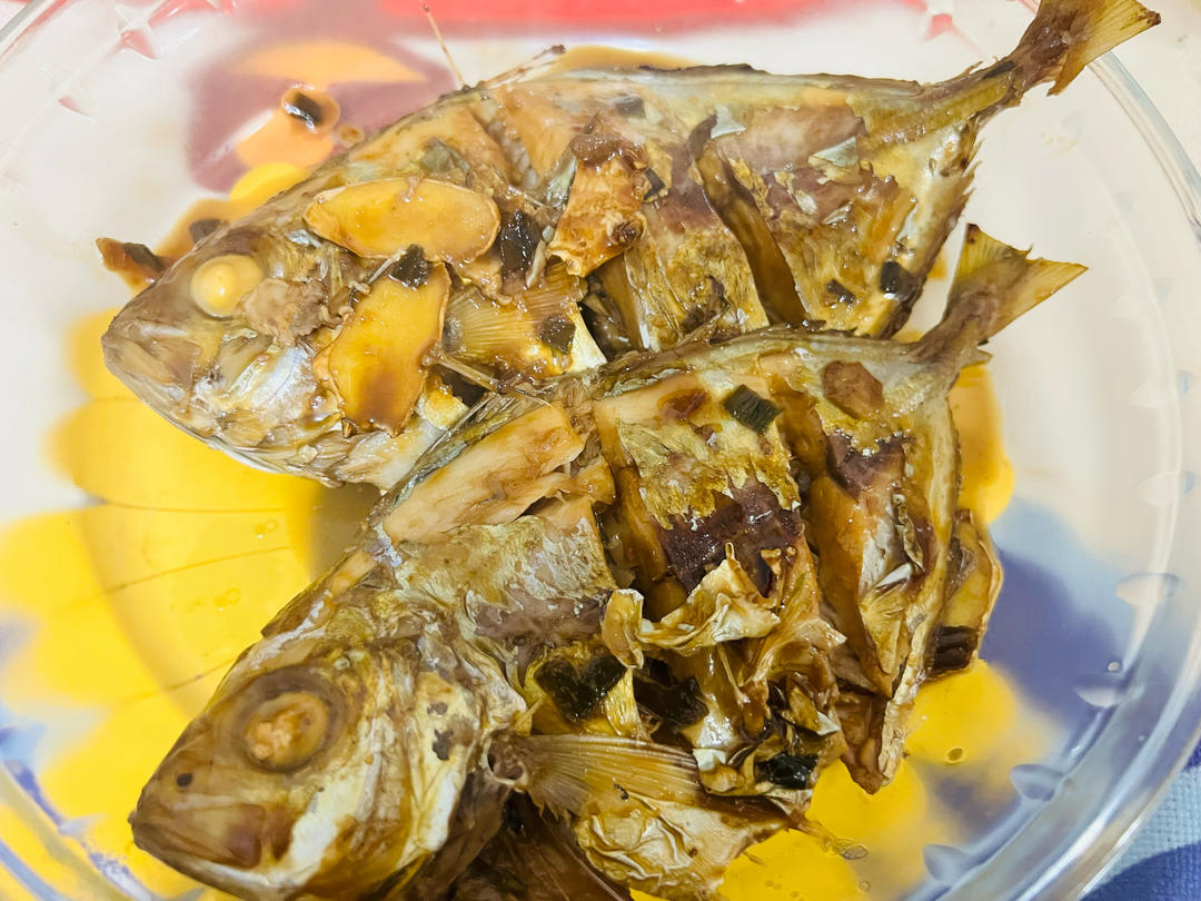糖蒜汁焖鲳鱼