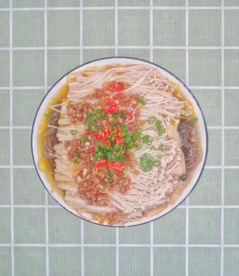 上桌就被秒光，蒜蓉金针菇