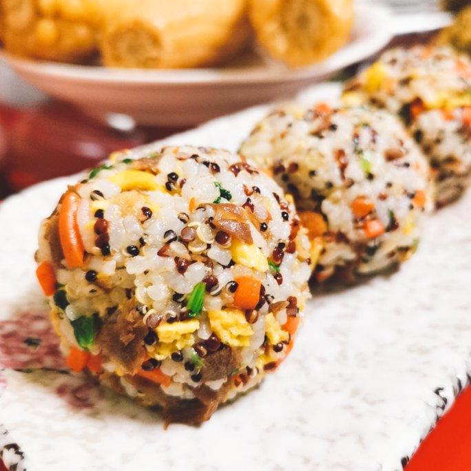 藜麦牛肉油菜饭团