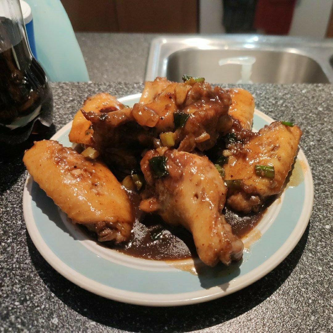 全世界最简单好吃的可乐鸡翅 一年级小朋友都会做的可乐鸡翅  出锅全家抢着吃