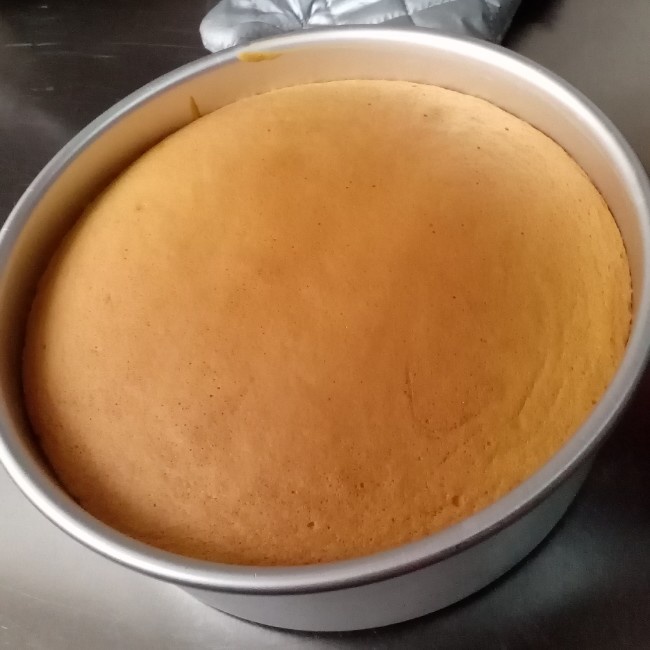 8寸戚风蛋糕（改良君之配方）#皮黑森林#