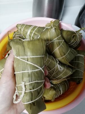 广东台山咸粽子的做法 步骤5