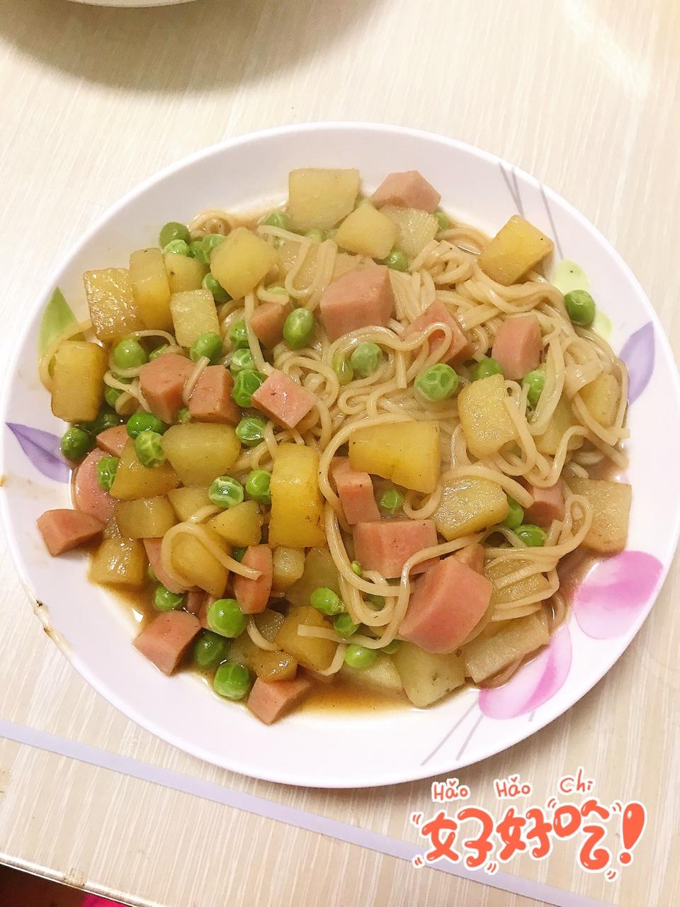 土豆焖面