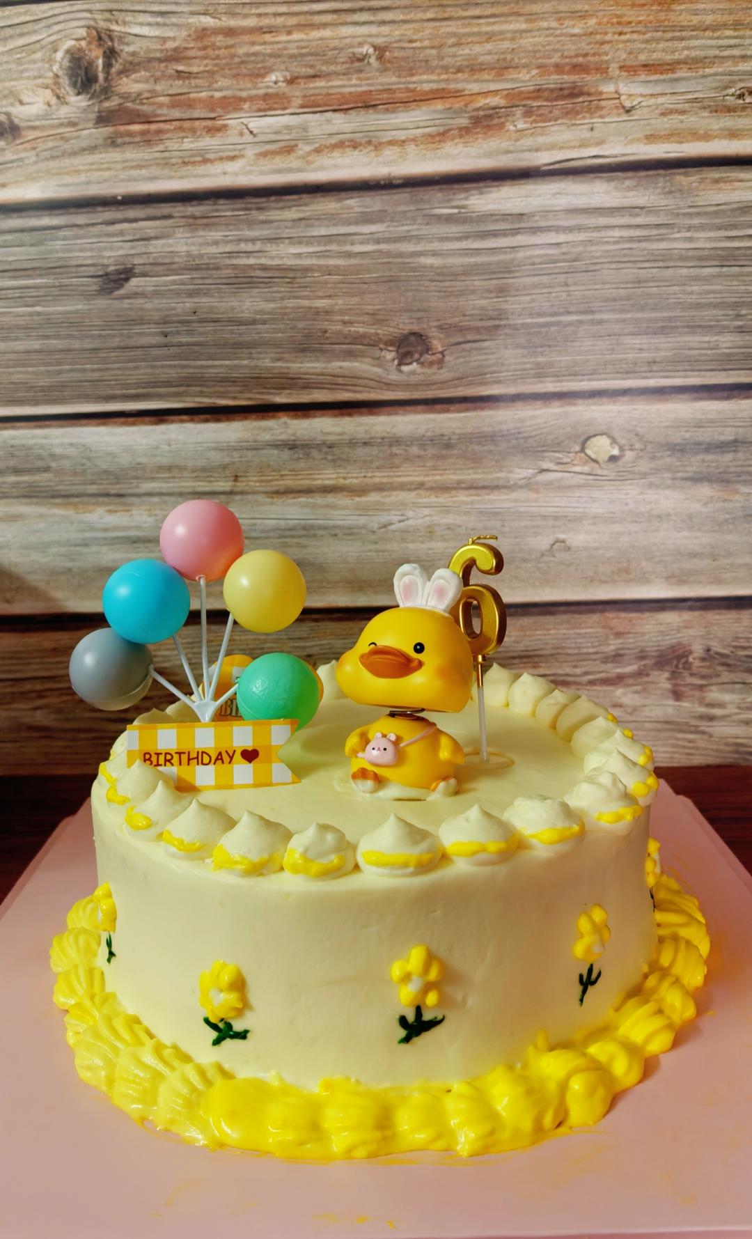 简约色彩ins生日蛋糕 存图
