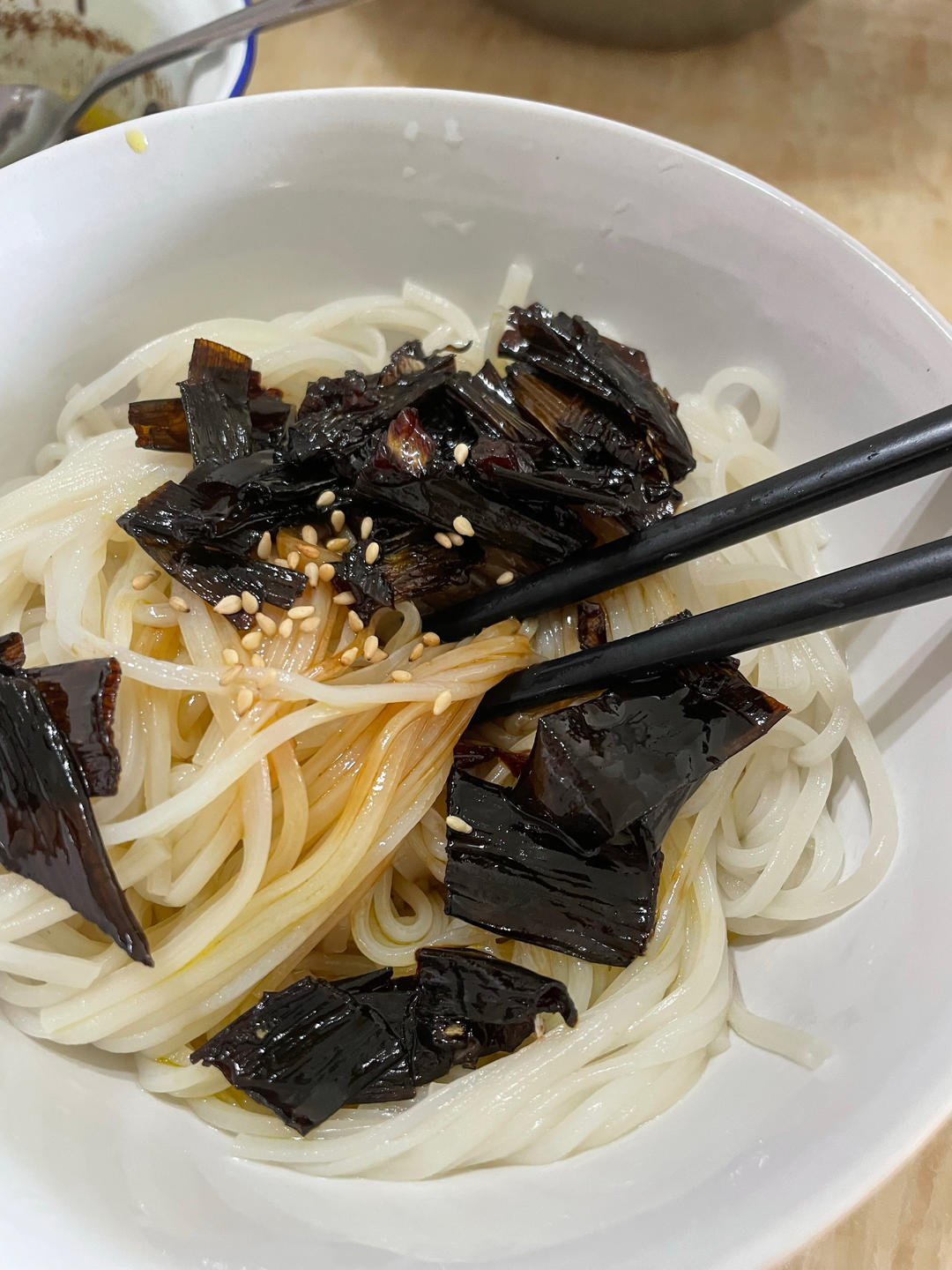 10分钟搞定的一碗葱油拌面