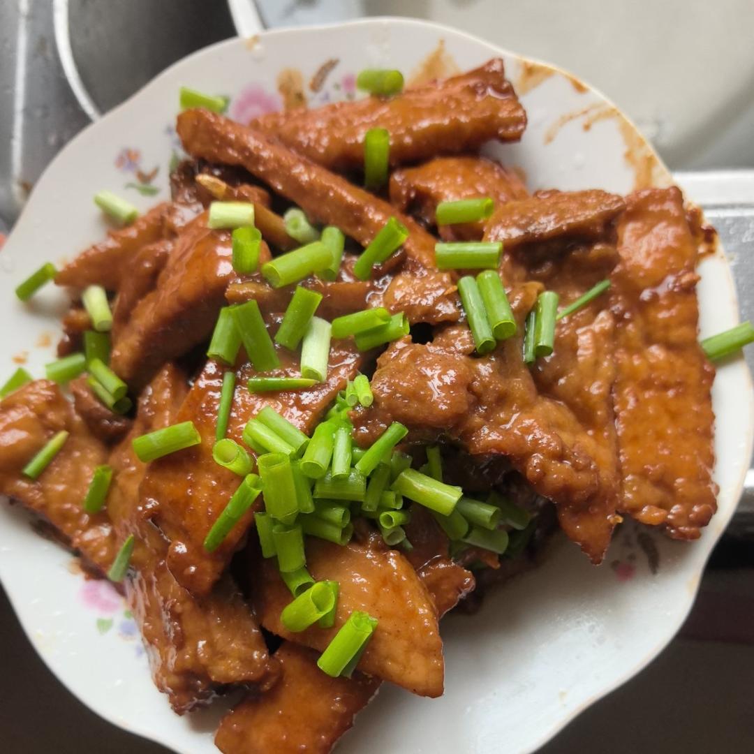超嫩超香的葱烤大排