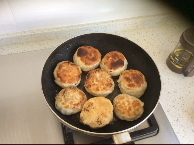 门钉肉饼