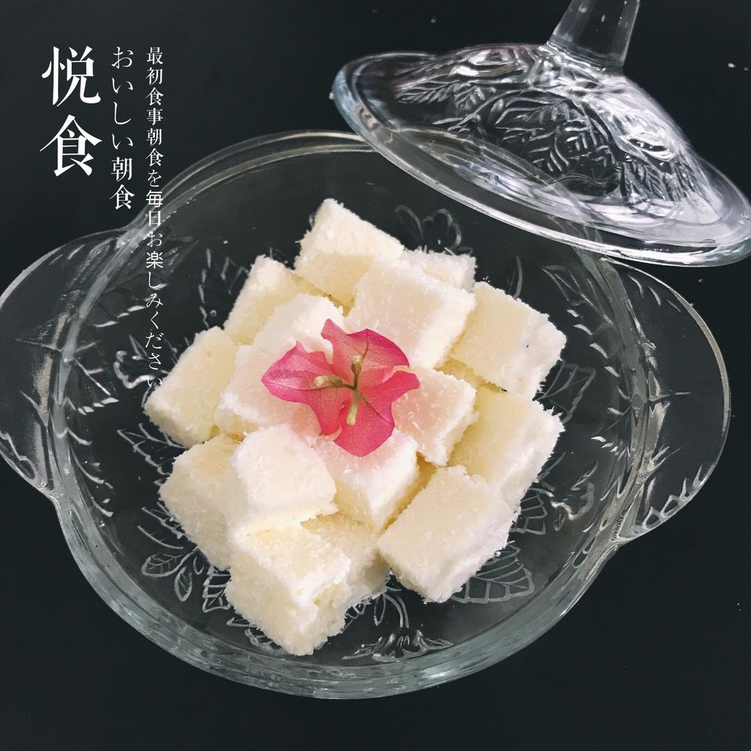 完胜85度C牛奶椰丝小方